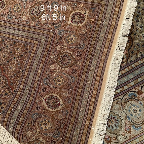 Persian Rug - Picture 9 of 11